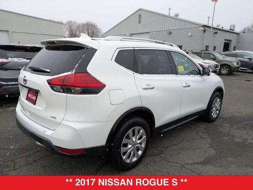 2017 Nissan Rogue S