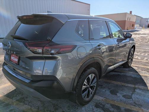 2021 Nissan Rogue SV