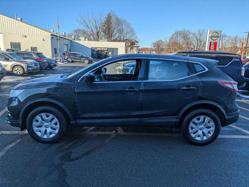 2020 Nissan Rogue Sport S