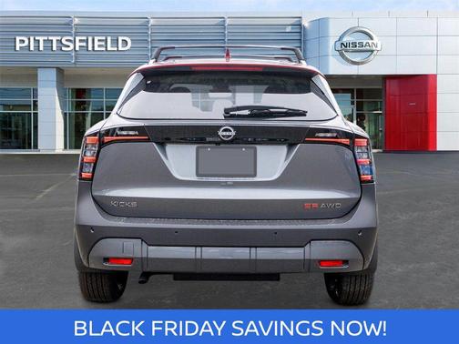 2026 Nissan Kicks SR