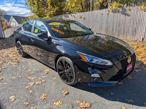 2022 Nissan Altima SR Intelligent AWD
