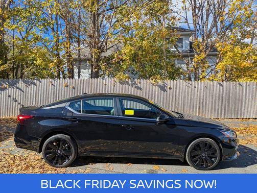 2022 Nissan Altima SR Intelligent AWD