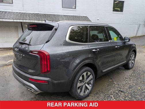 2022 Kia Telluride S