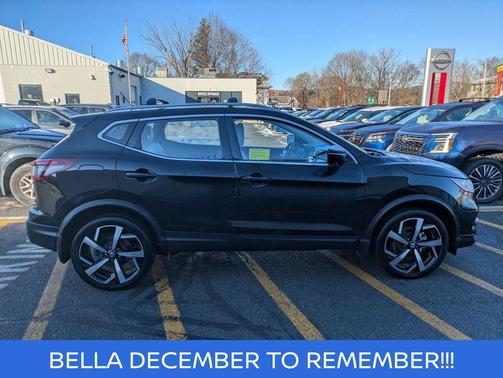 2021 Nissan Rogue Sport SL
