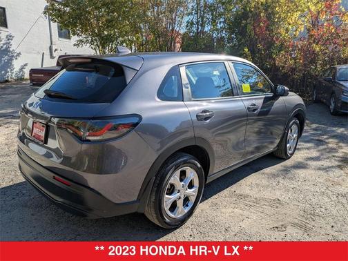 2023 Honda HR-V LX