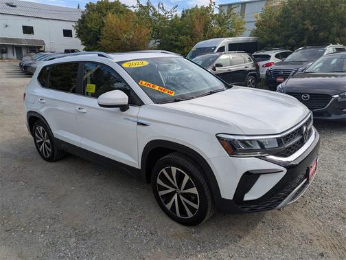 2022 Volkswagen Taos 1.5T SE