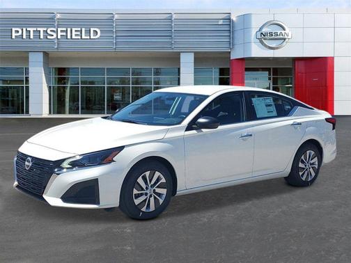 2025 Nissan Altima S FWD