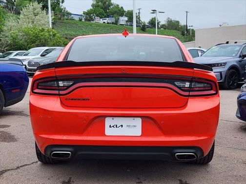2018 Dodge Charger SXT Plus