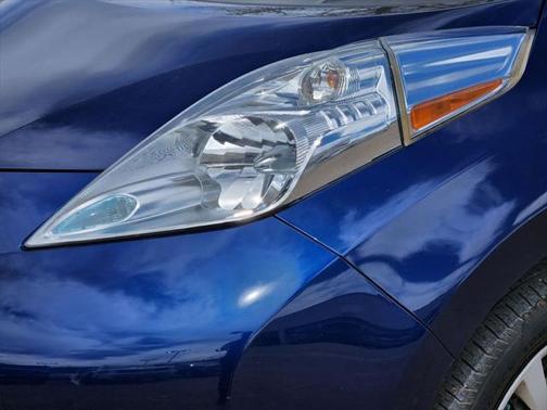 2017 Nissan Leaf S