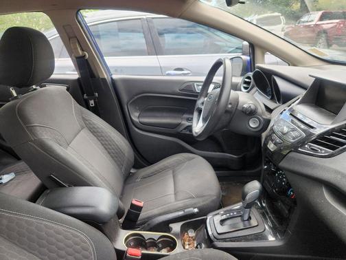 2015 Ford Fiesta SE