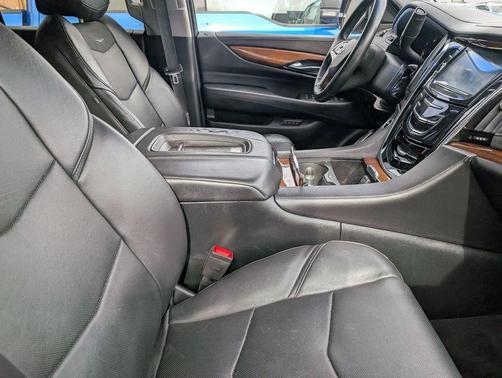 2017 Cadillac Escalade ESV Premium Luxury