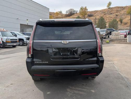 2017 Cadillac Escalade ESV Premium Luxury