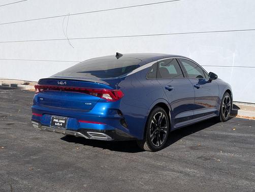 2024 Kia K5 GT-Line