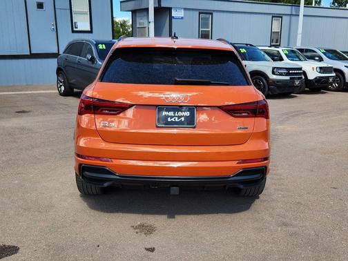 2022 Audi Q3 45 S line Premium Plus
