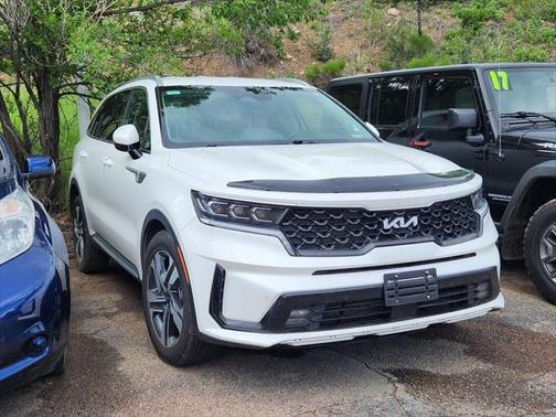 2022 Kia Sorento Plug-In Hybrid SX