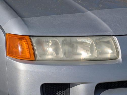 2005 Saturn Vue Base