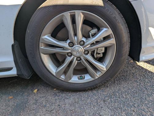 2019 Hyundai SONATA Sport