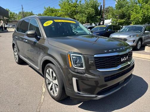 2022 Kia Telluride S