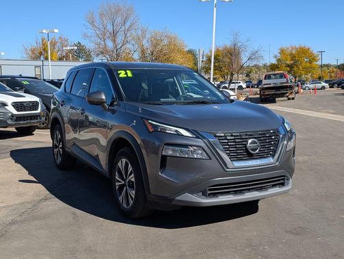 2021 Nissan Rogue SV