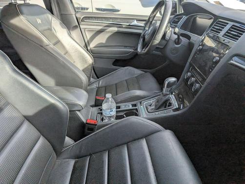 2018 Volkswagen Golf R 2.0T DSG