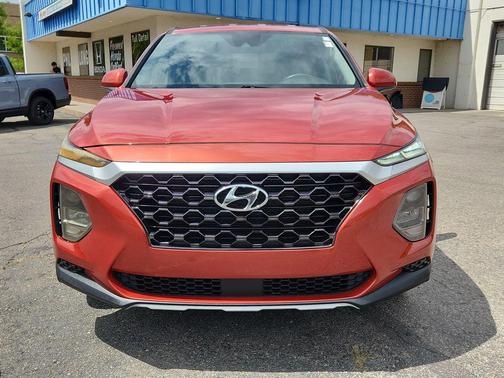 2019 Hyundai SANTA FE SE 2.4