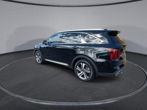 2022 Kia Sorento Plug-In Hybrid SX