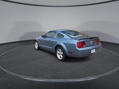 2008 Ford Mustang Deluxe