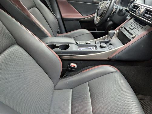 2019 Lexus IS 300 Base