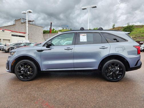 2022 Kia Sorento SX