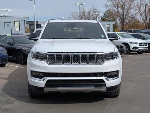 2023 Jeep Grand Wagoneer L Series III 4x4