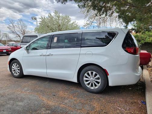 2018 Chrysler Pacifica Touring Plus