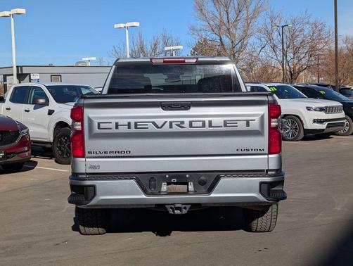 2023 Chevrolet Silverado 1500 Custom
