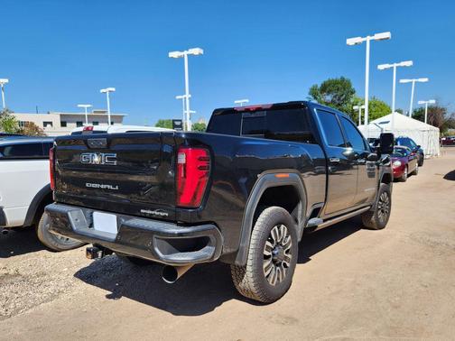 2024 GMC Sierra 3500 Denali