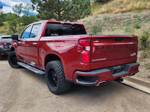 2021 Chevrolet Silverado 1500 High Country