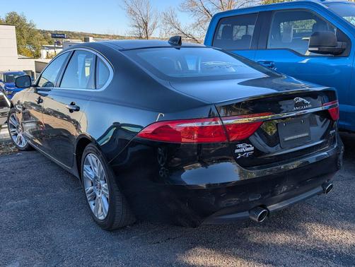 2016 Jaguar XF 35t Premium