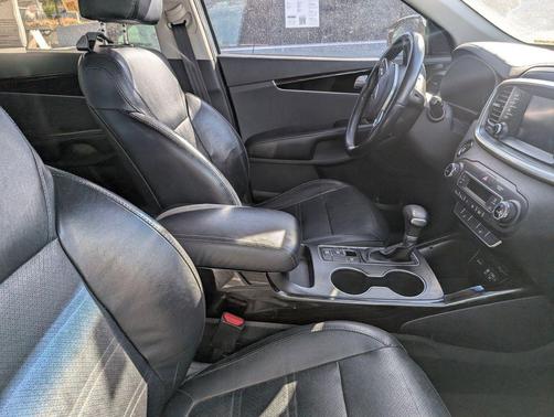 2020 Kia Sorento EX