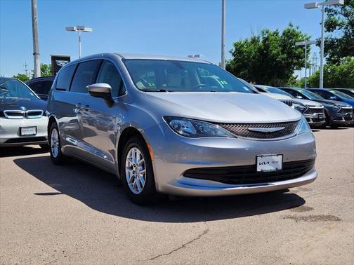 2017 Chrysler Pacifica Touring