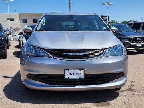 2017 Chrysler Pacifica Touring