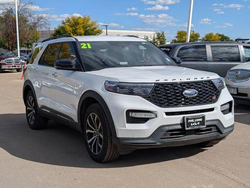 2021 Ford Explorer ST