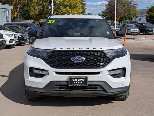 2021 Ford Explorer ST