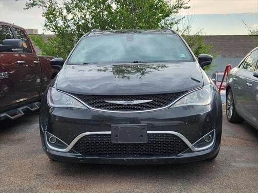 2018 Chrysler Pacifica Touring-L Plus
