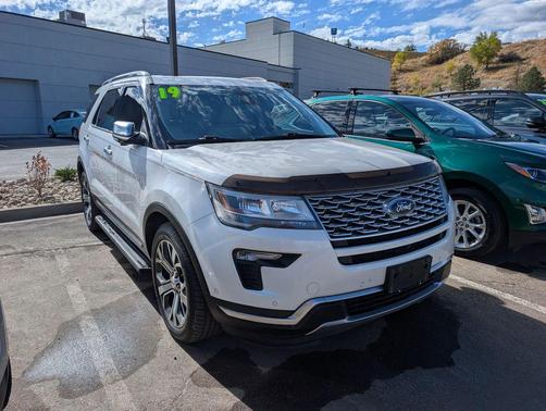 2019 Ford Explorer Platinum