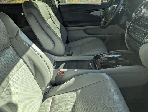 2016 Honda Pilot Elite