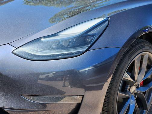 2021 Tesla Model 3 Performance