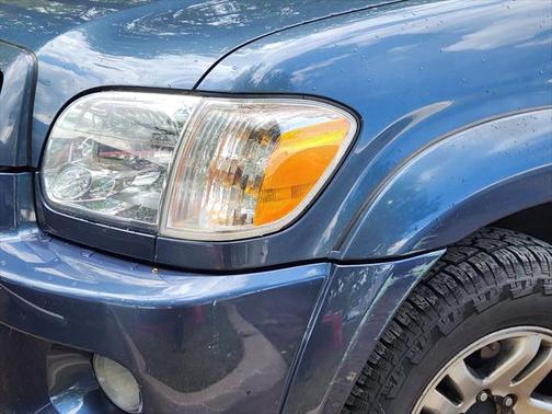 2006 Toyota Sequoia SR5