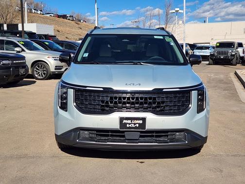 2025 Kia Carnival SX