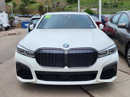 2022 BMW 750 i xDrive
