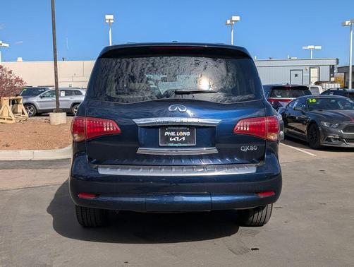 2016 INFINITI QX80 Base
