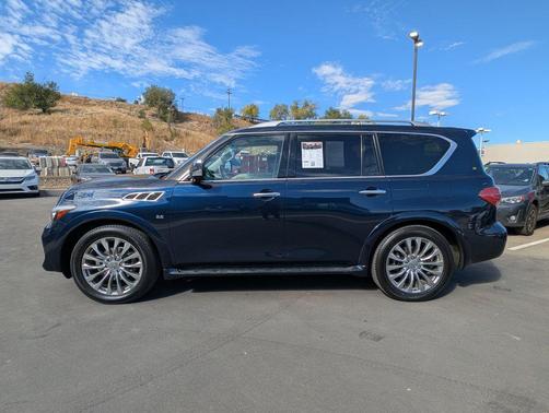 2016 INFINITI QX80 Base