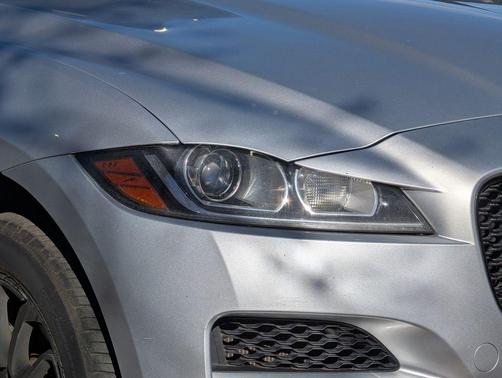 2017 Jaguar F-PACE 20d